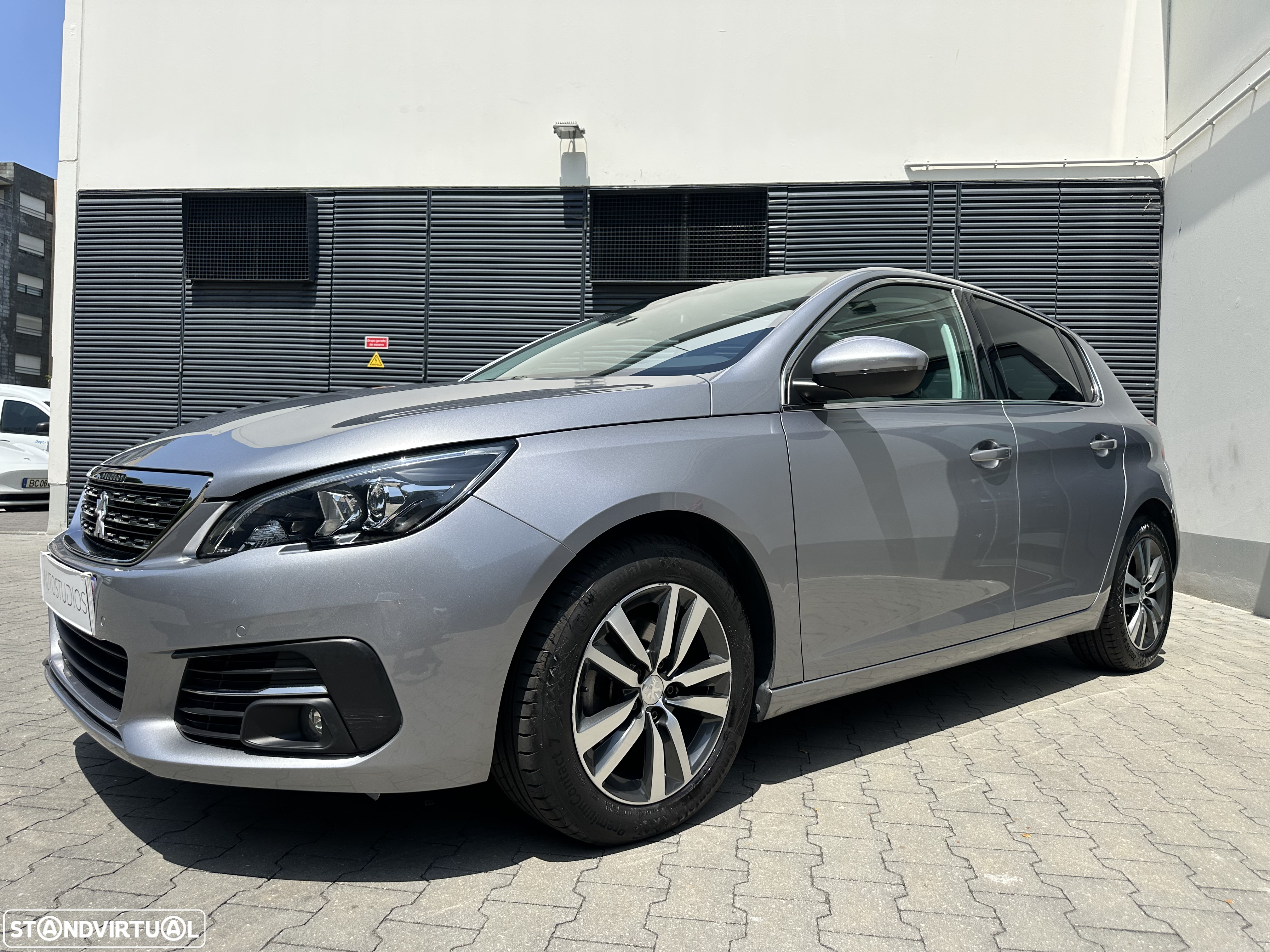 Peugeot 308 1.2 PureTech Allure Pack EAT8 - 4
