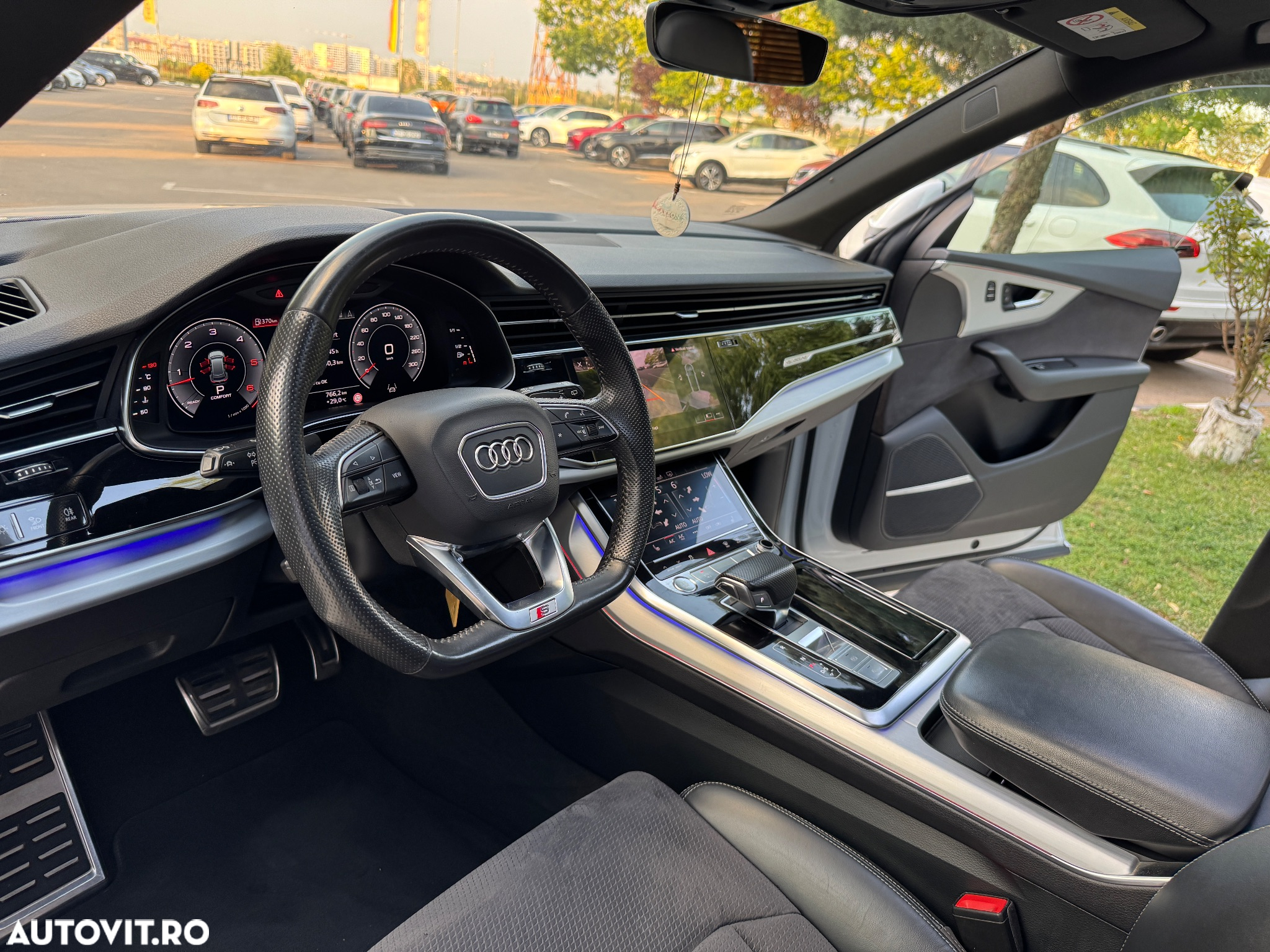 Audi Q8 50 TDI quattro Tiptronic - 13