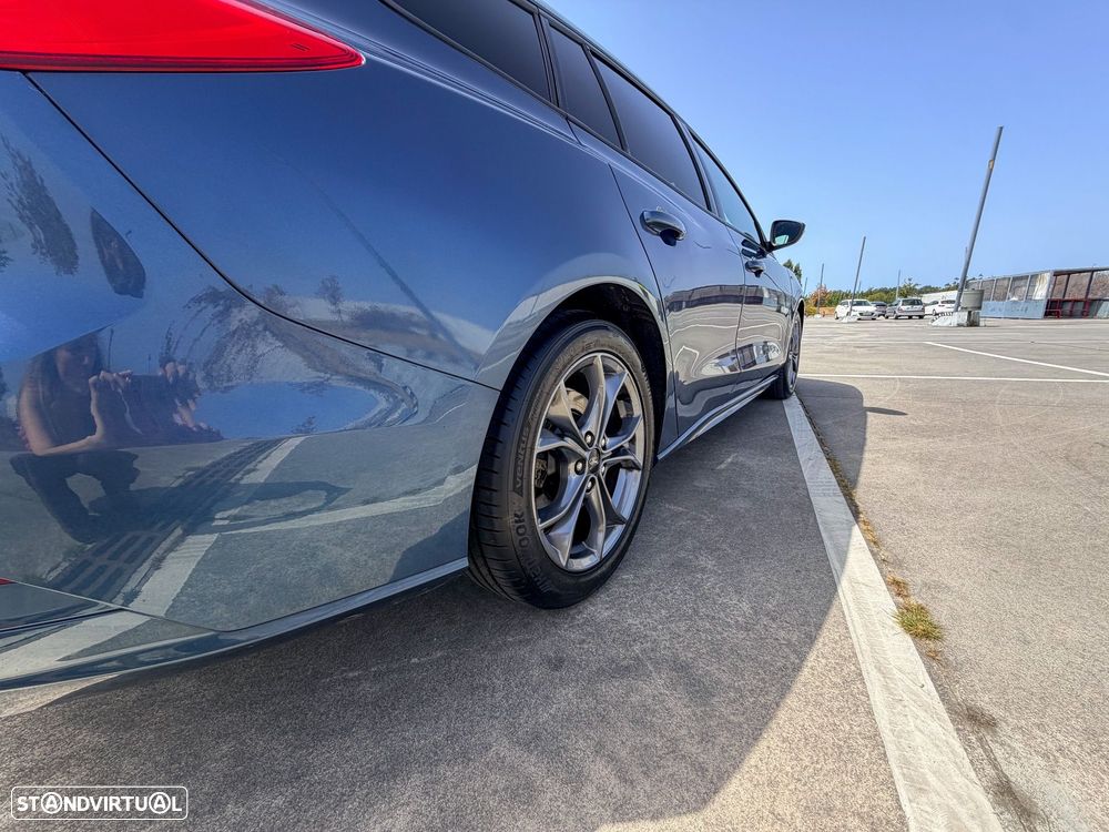 Ford Focus 1.0 EcoBoost S&S ST-LINE - 7