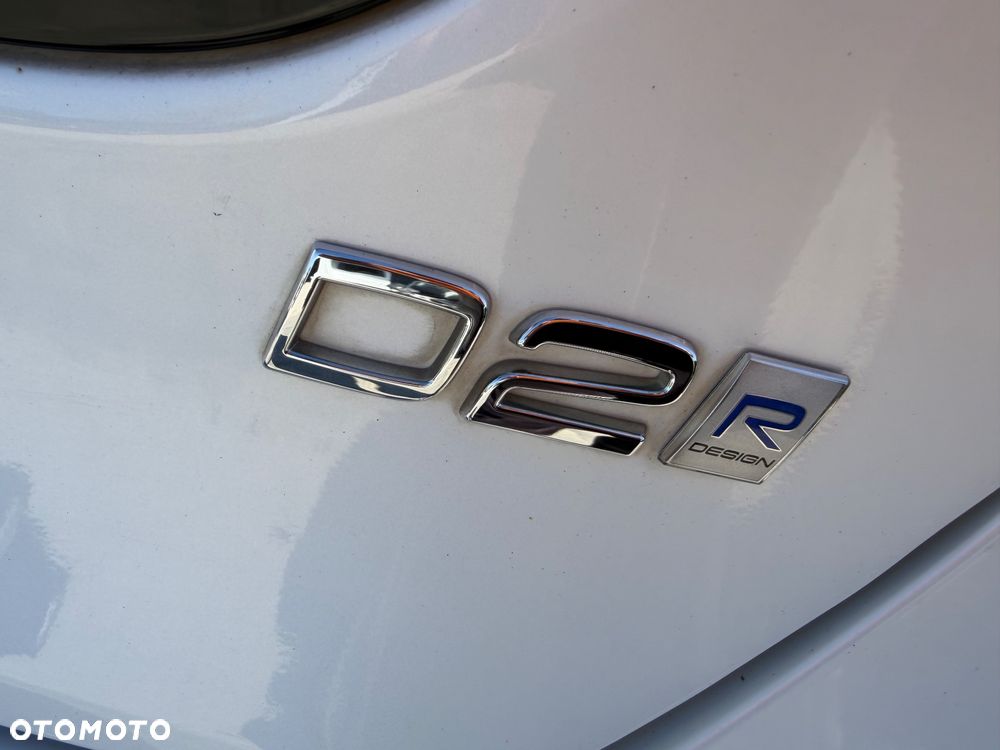 Volvo V40 D2 RDesign - 13