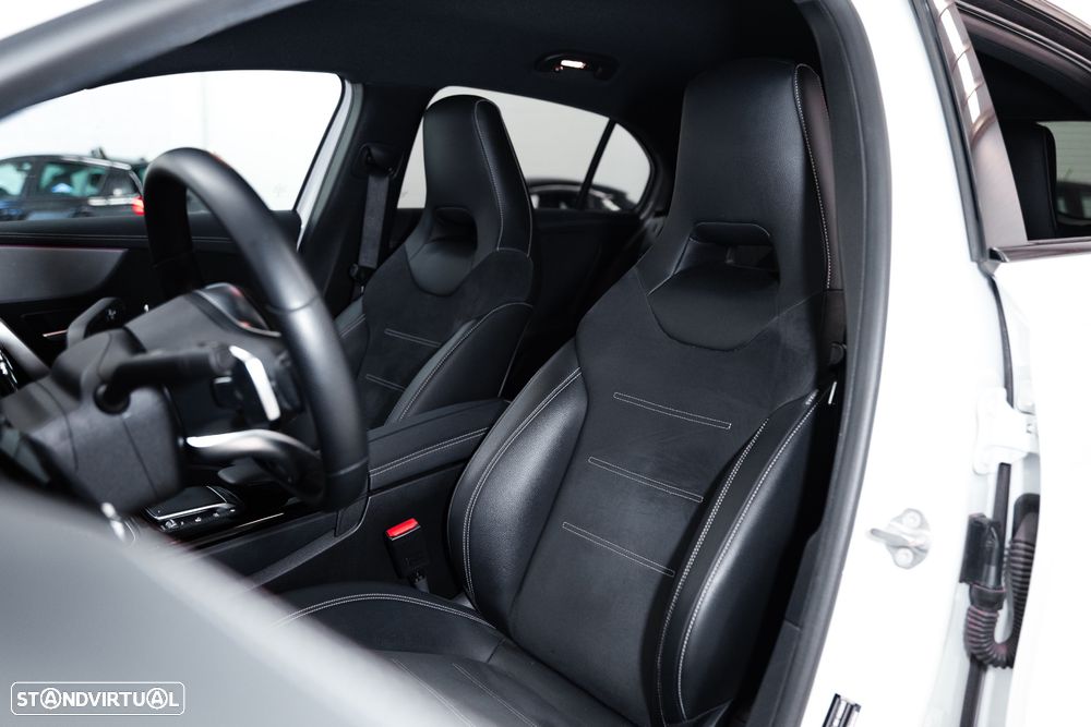 Mercedes-Benz A 250 e 8G-DCT Edition AMG Line - 16