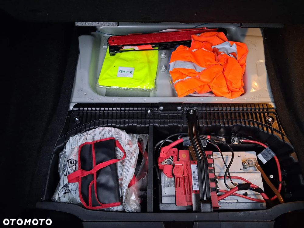 BMW Seria 1 118d - 17