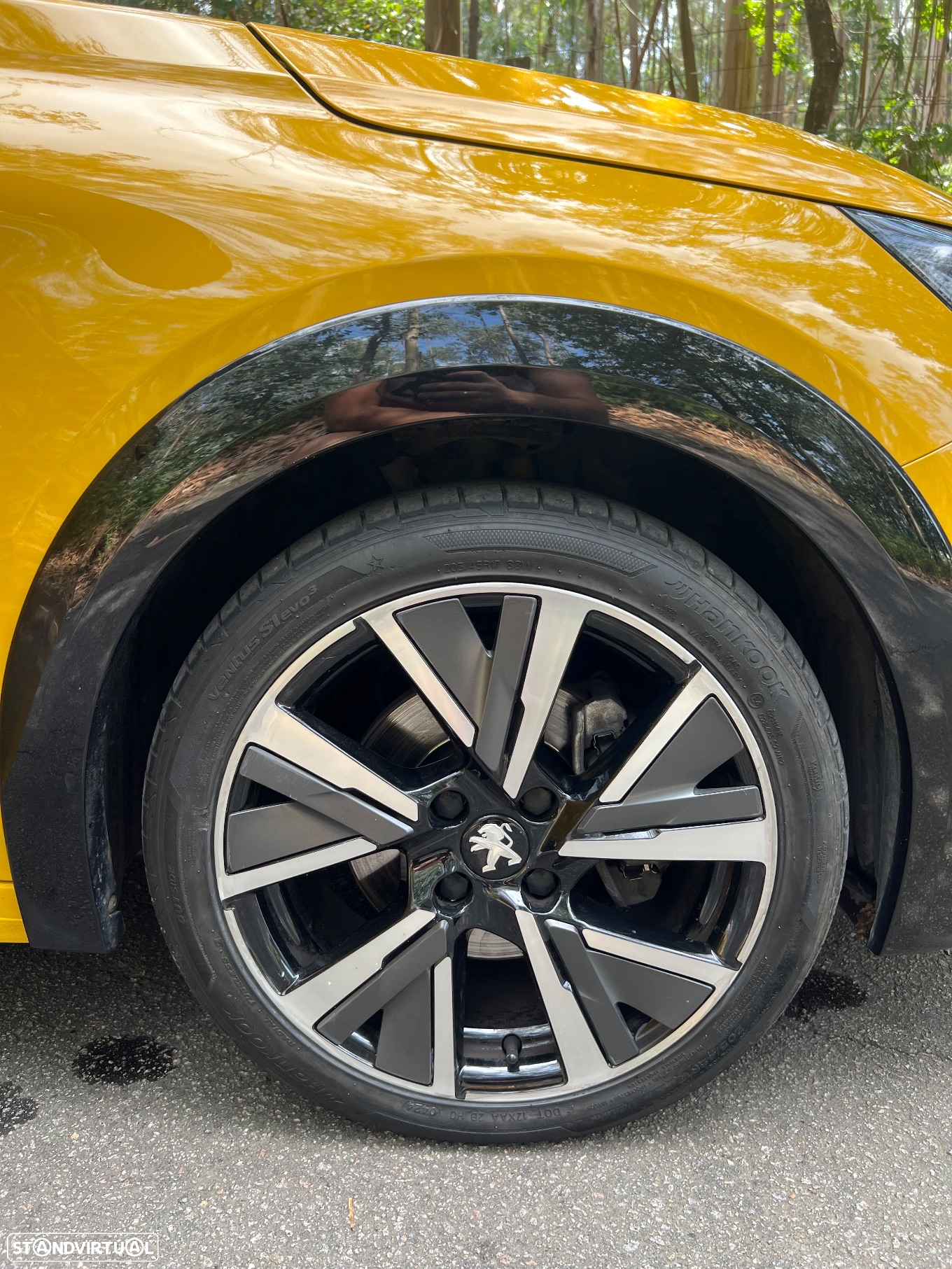 Peugeot 208 1.2 PureTech GT Line - 9