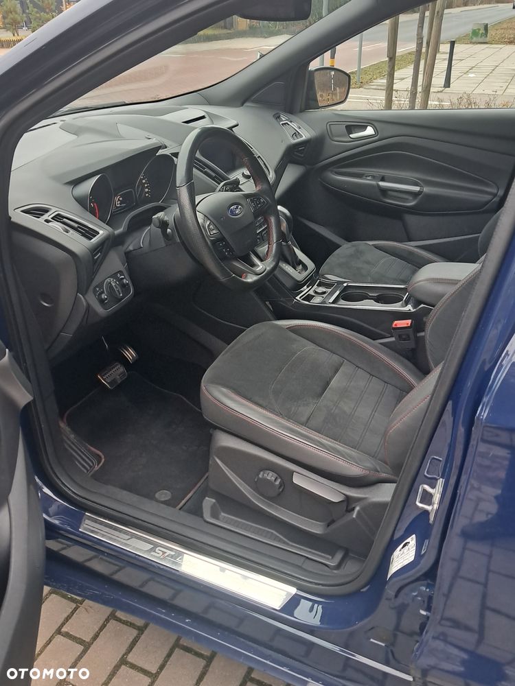 Ford Kuga 2.0 TDCi 4x4 ST-Line - 18