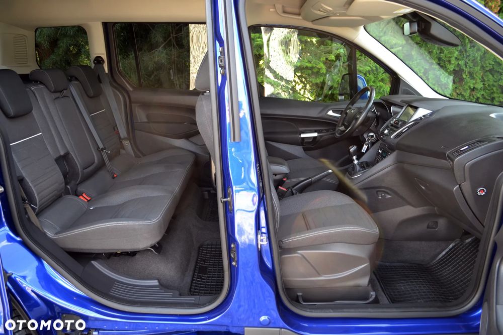 Ford Tourneo Connect - 30