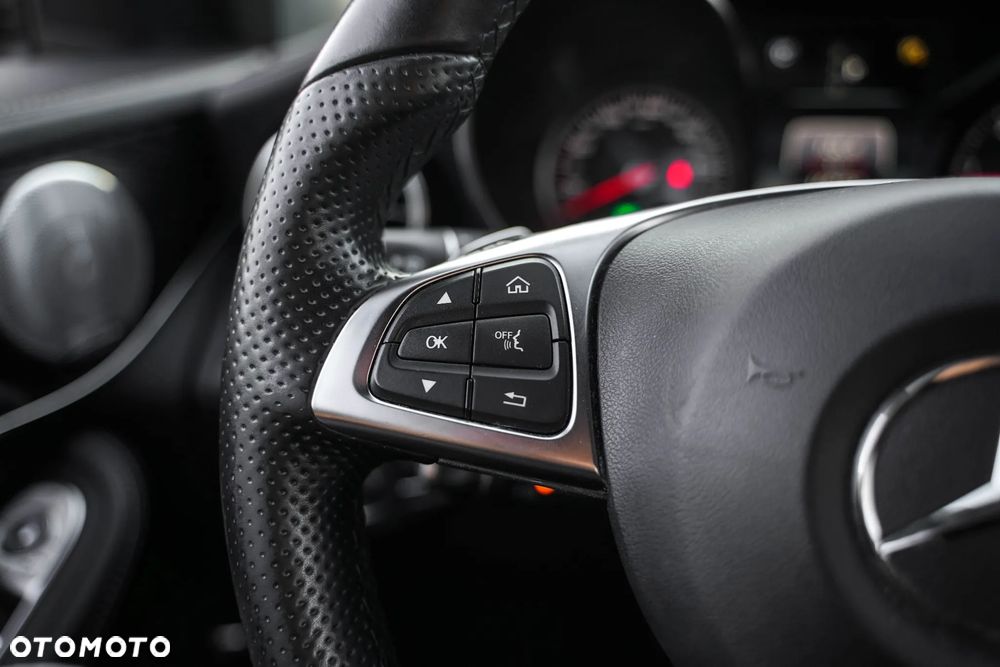 Mercedes-Benz GLC 220 d 4-Matic - 17