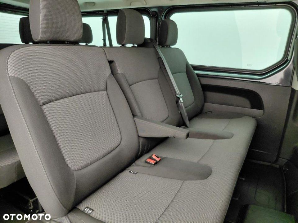 Renault Trafic - 13