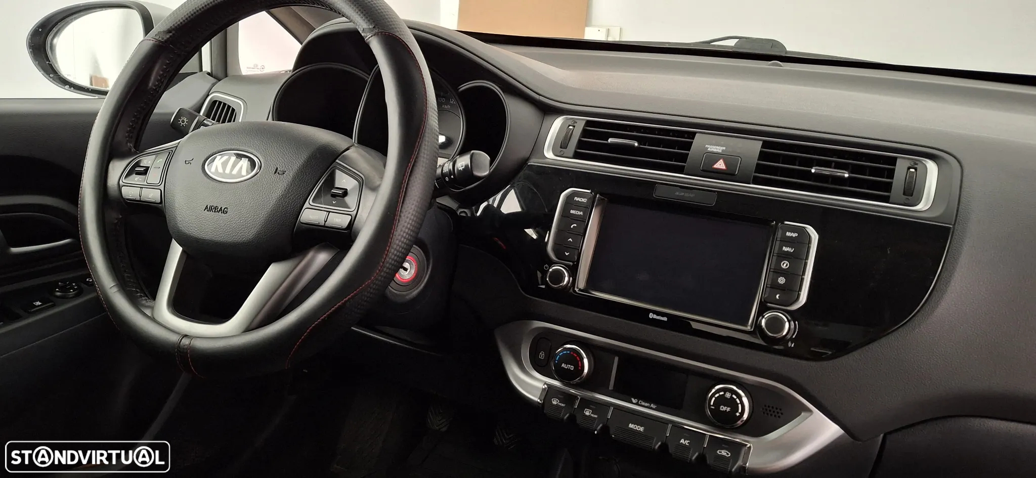 Kia Rio 1.1 CRDi Prime - 22