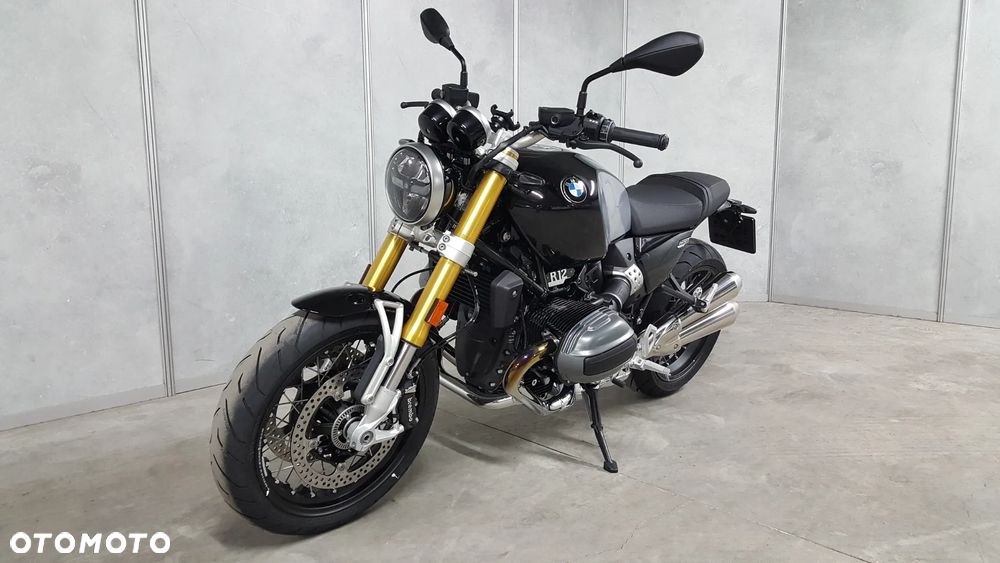 BMW R - 4