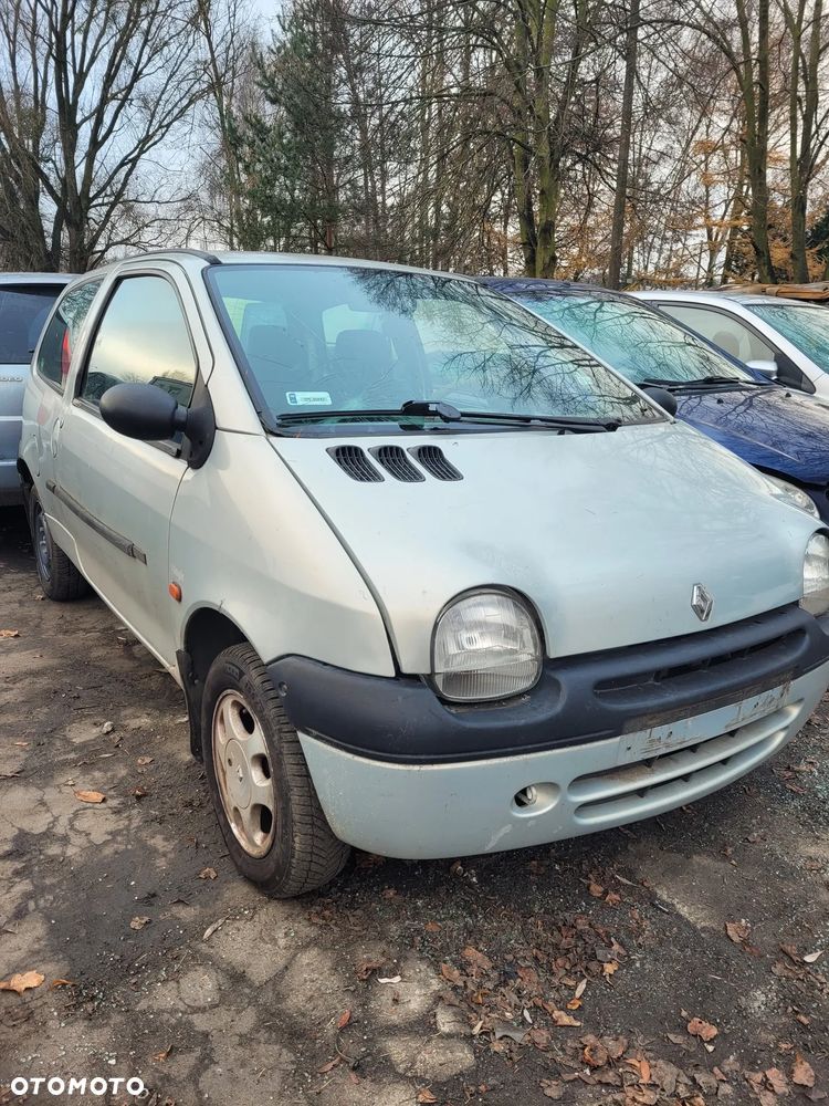 Części- Renault Twingo  Pojemnosc: 1149 43kW 2000r.  Benzyna - 1