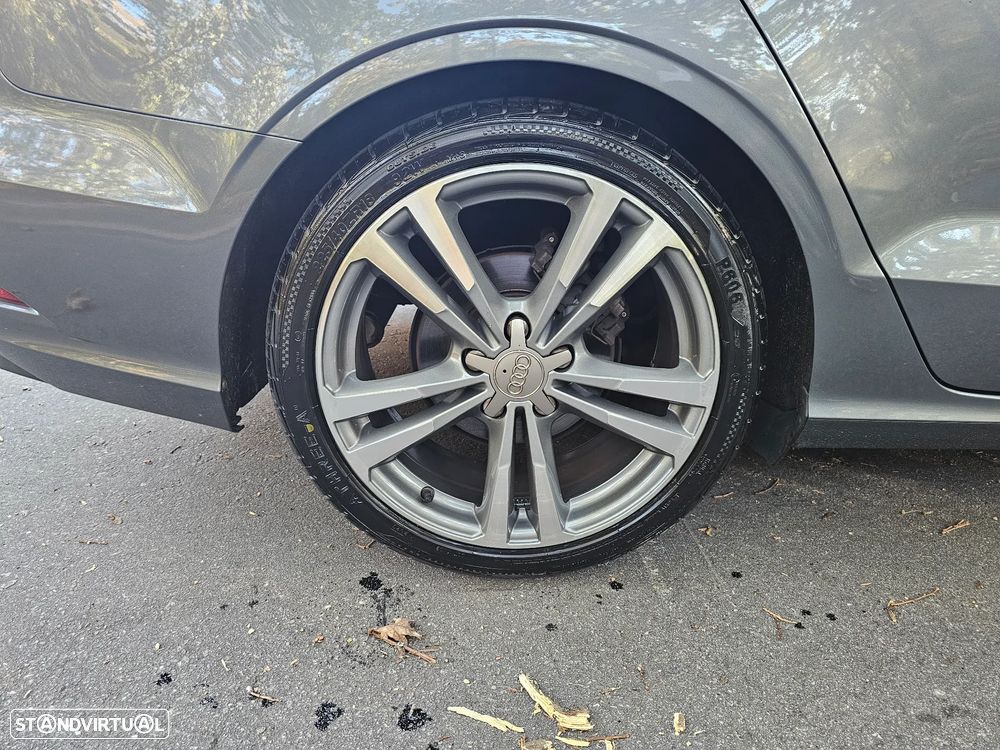 Audi A3 Limousine 1.6 TDI S-line - 24