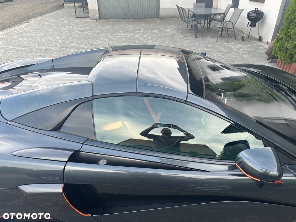 McLaren 600LT Spider - 8