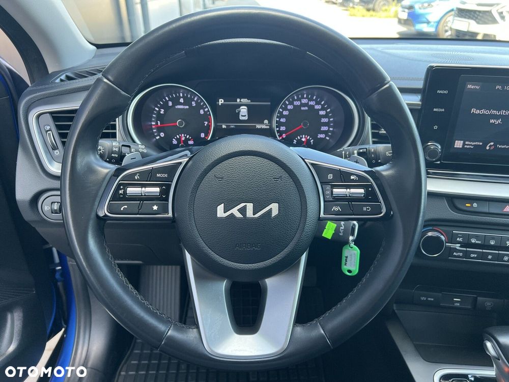 Kia XCeed - 16