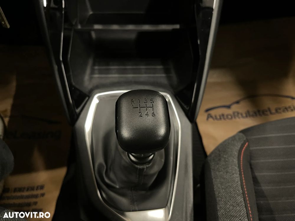 Peugeot 208 1.2 L PureTech STT Active Pack - 24