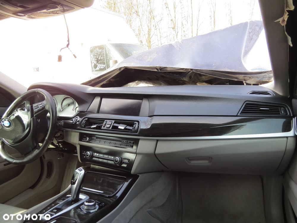 BMW 528i F10 X-DRIVE LAKIER A89 2.0 N20B20A NA CZĘŚCI - 23