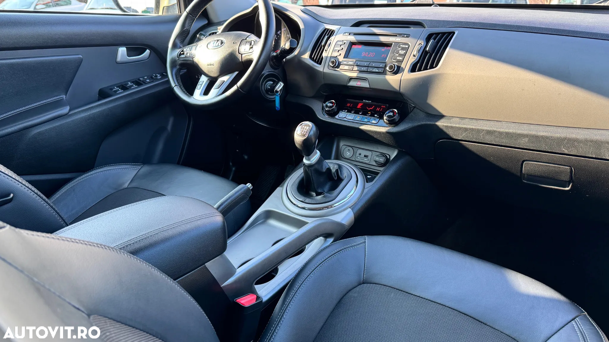Kia Sportage 2.0 DSL MT 4x4 STYLE - 6