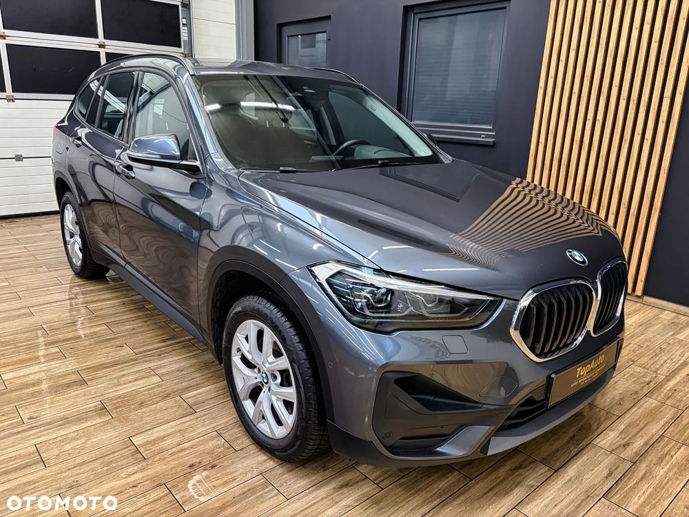 BMW X1 sDrive20i Advantage - 4