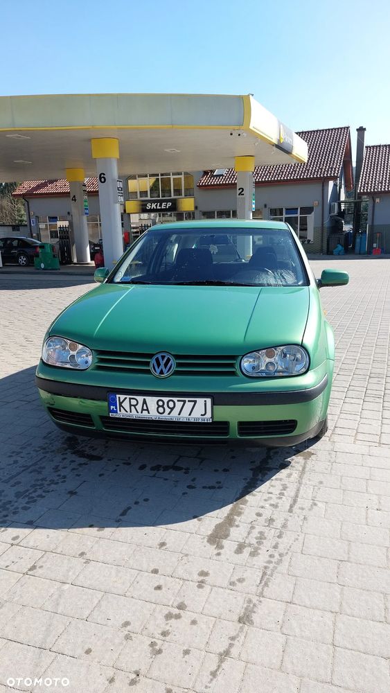 Volkswagen Golf 1.4 Comfortline - 1