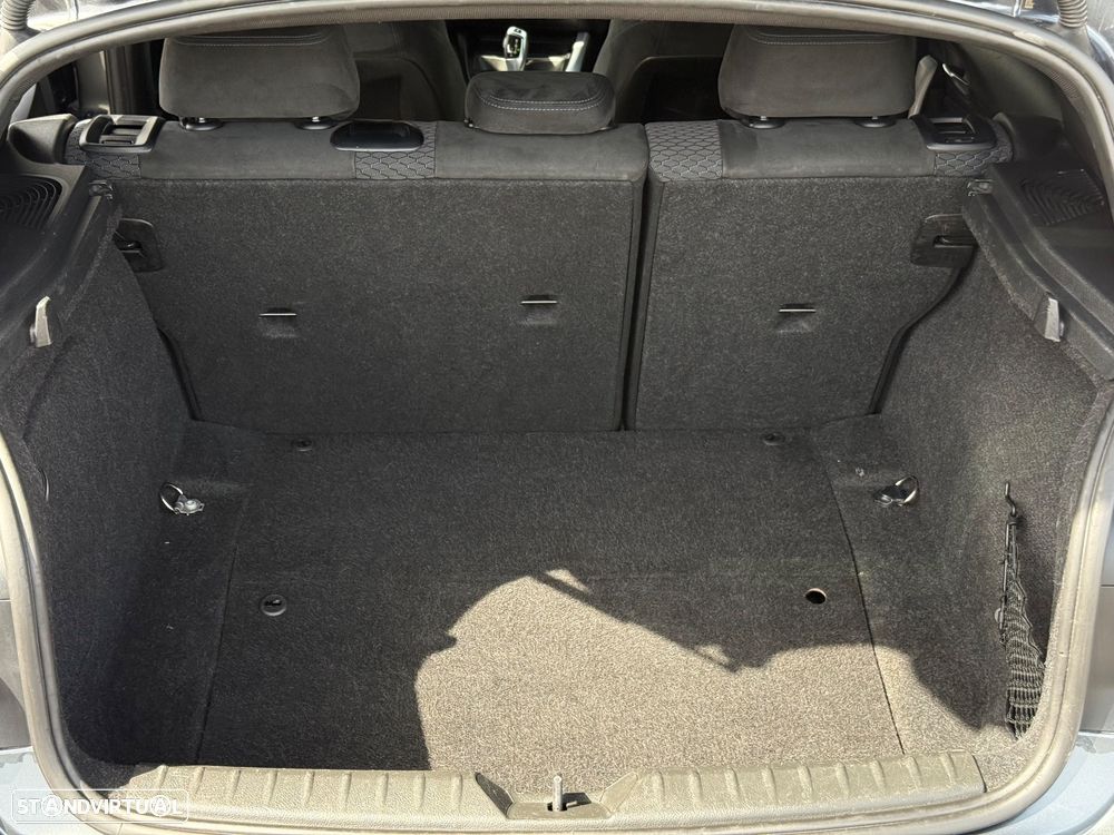 BMW 116 d Pack M Auto - 24