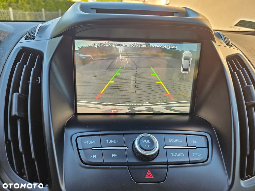 Ford Kuga 2.0 TDCi AWD Titanium - 11