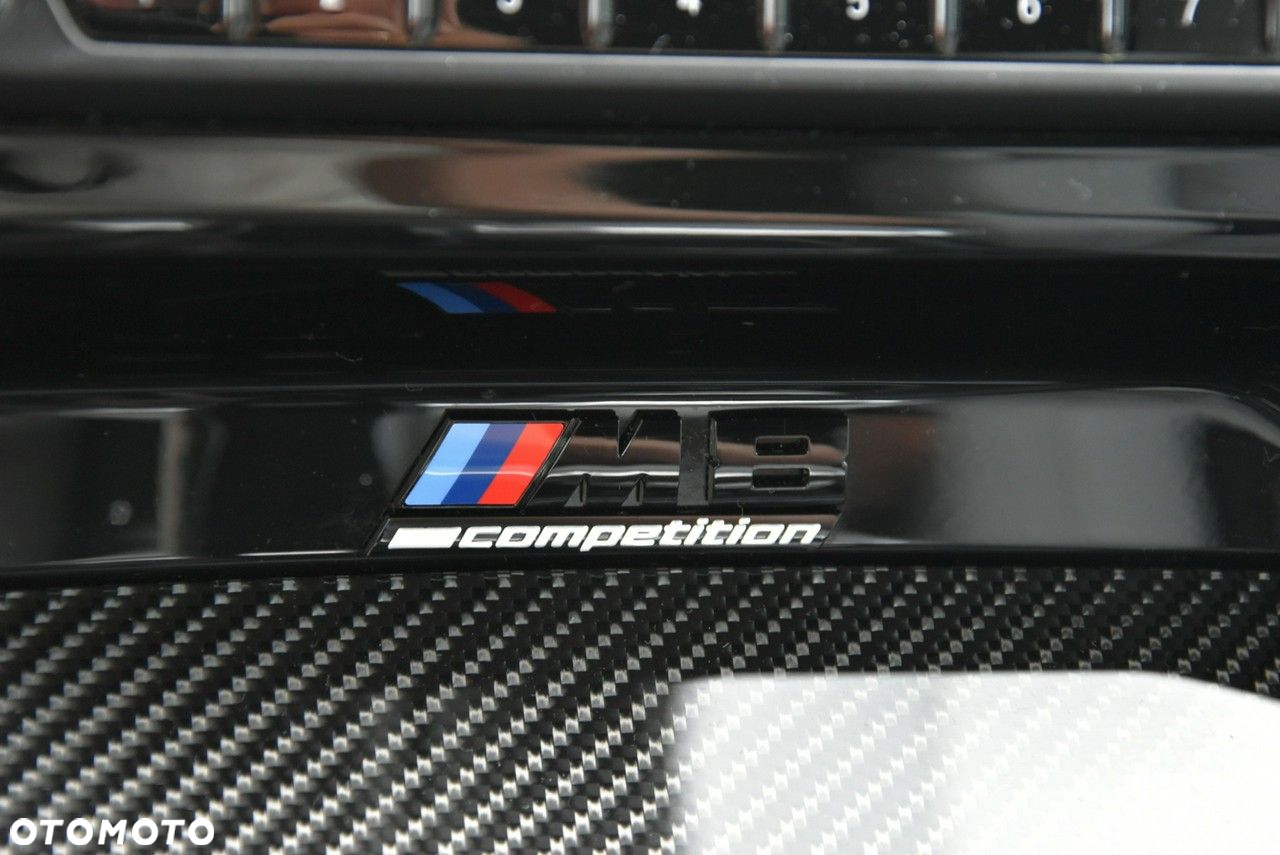 BMW M8 - 28