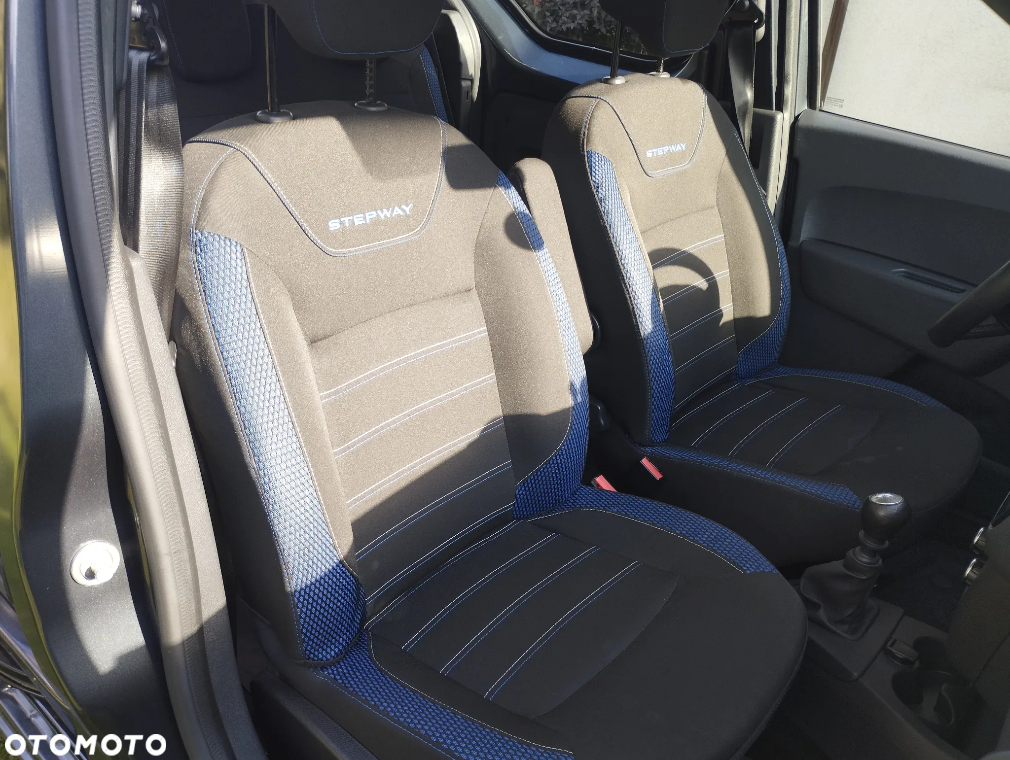 Dacia Dokker 1.5 Blue dCi Stepway - 14