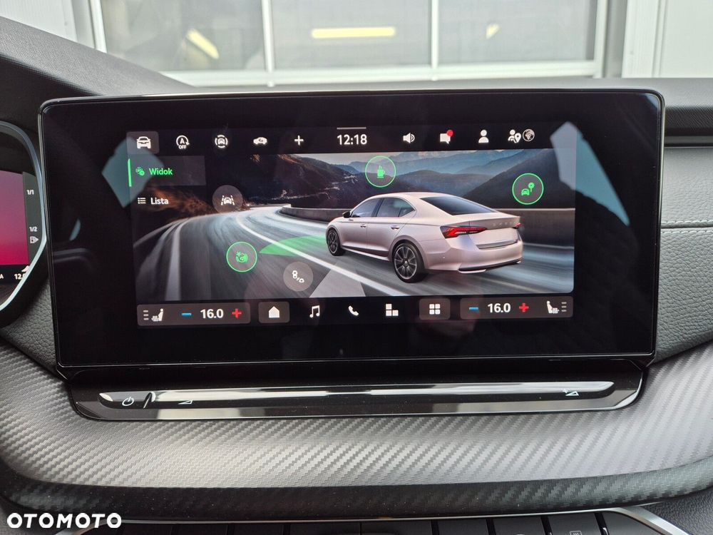 Skoda Octavia 2.0 TDI Sportline DSG - 31