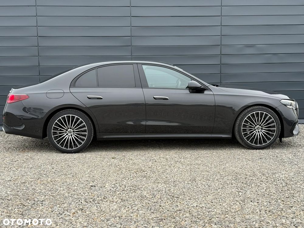 Mercedes-Benz Klasa E 220 d 4-Matic AMG - 8