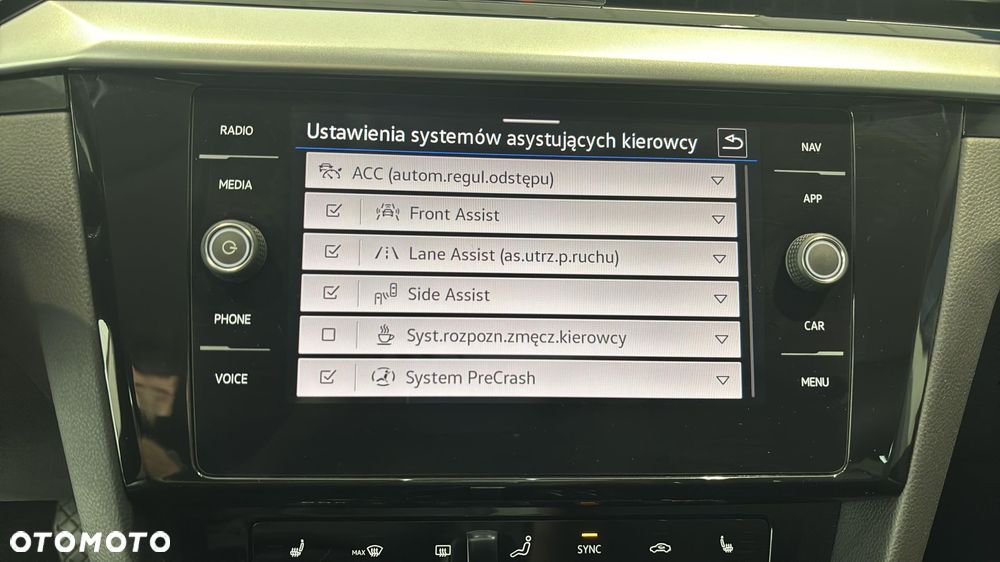 Volkswagen Arteon 2.0 TSI Essence DSG - 19