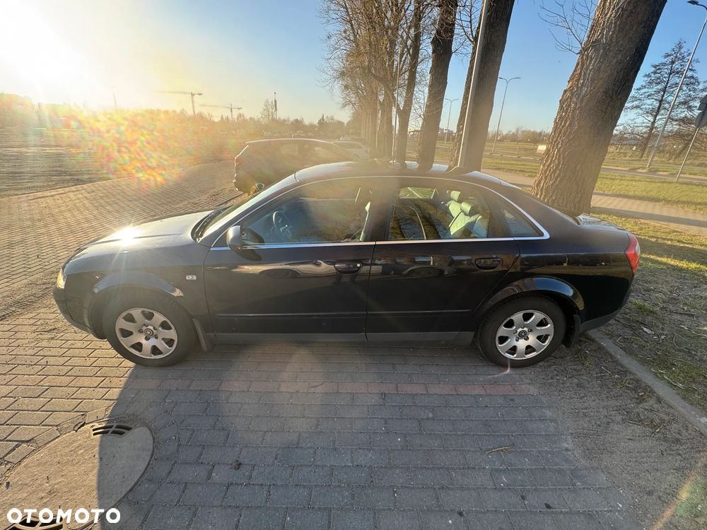 Audi A4 Limousine 1.9 TDI - 4