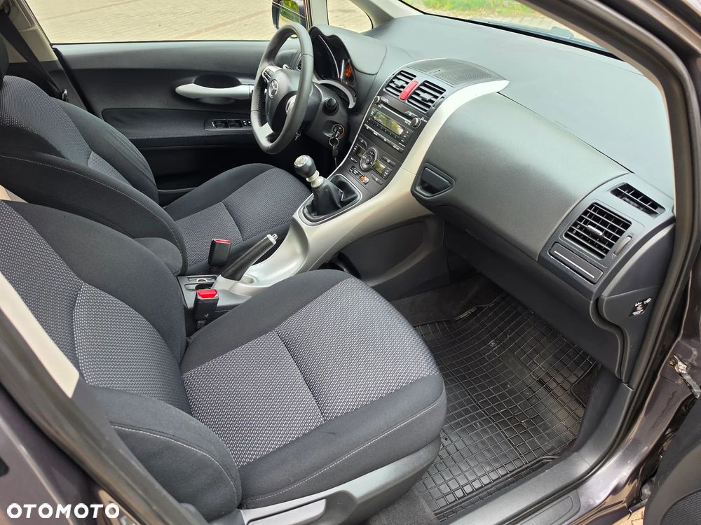 Toyota Auris - 20