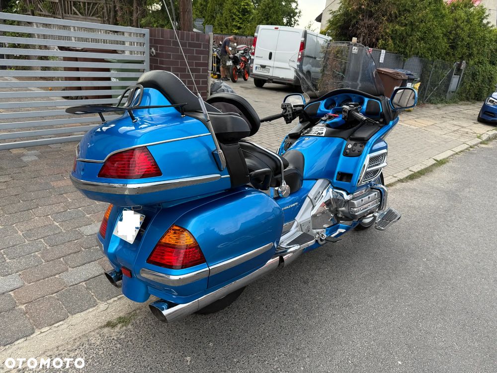 Honda GL - 4
