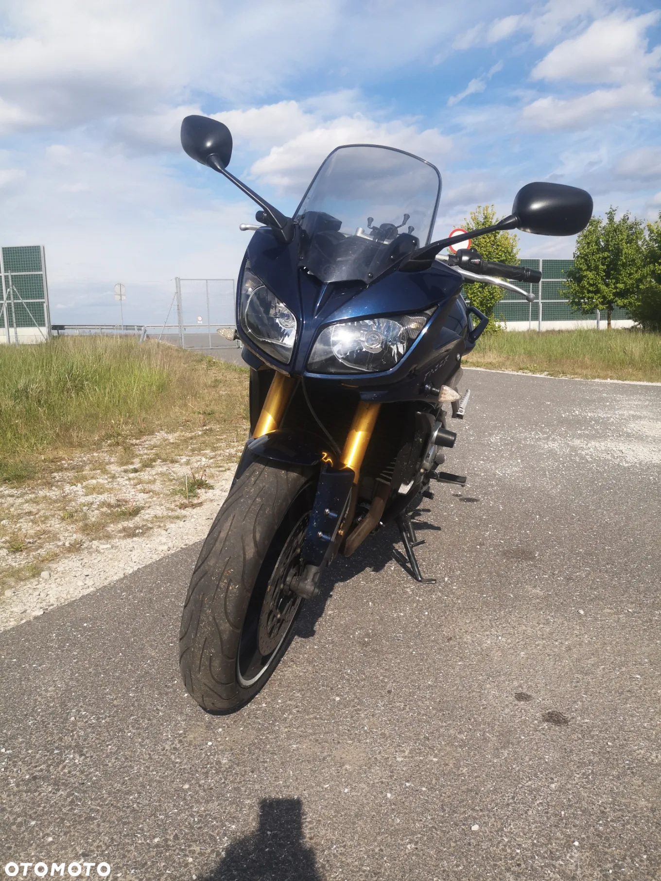 Yamaha FZ - 2