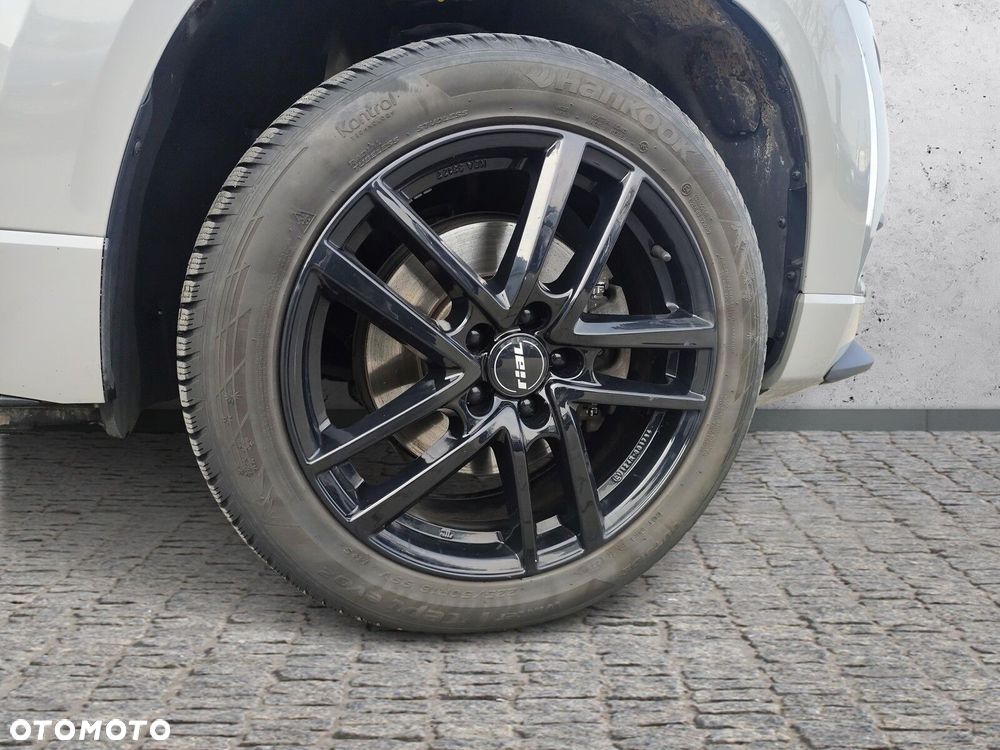 Skoda Karoq 2.0 TDI SCR 4x4 Sportline DSG - 37