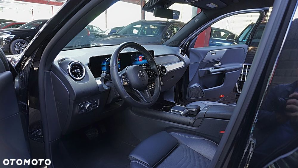 Mercedes-Benz GLB 200 7G-DCT - 14