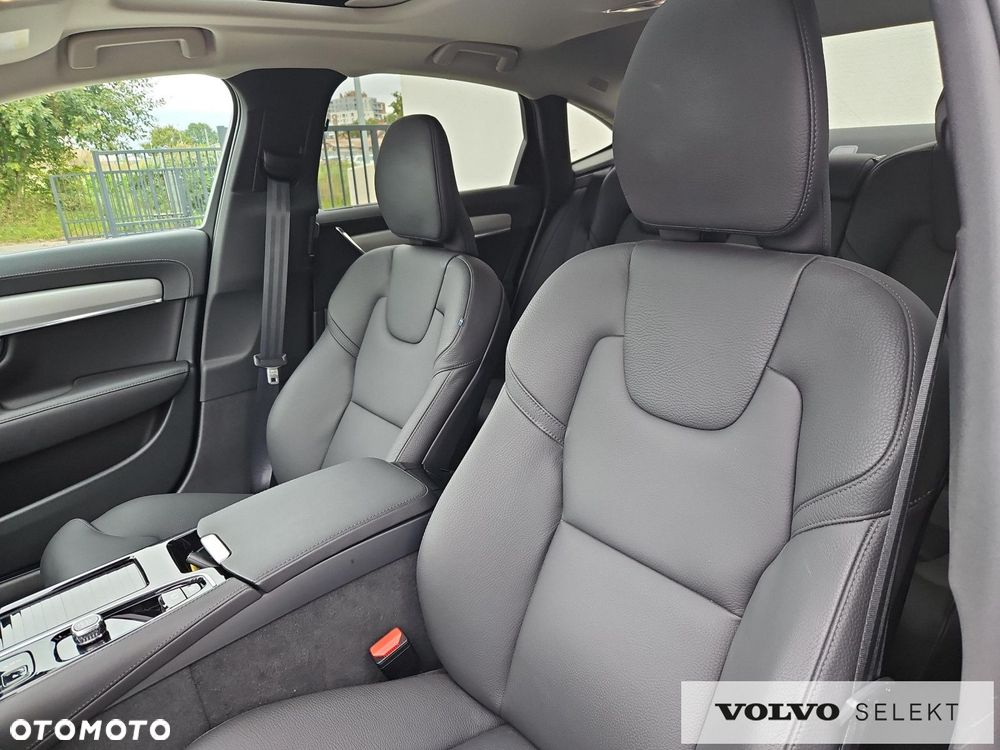 Volvo S90 T8 AWD Plug-In Hybrid Ultimate Dark - 19