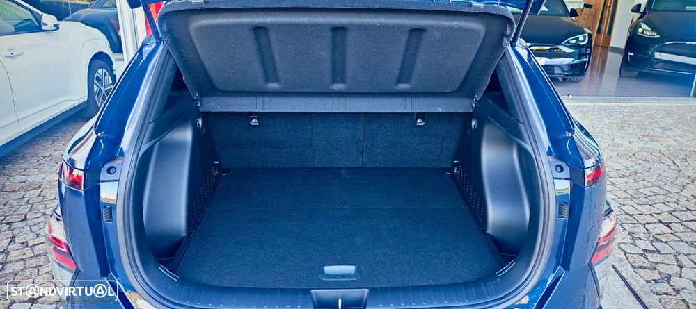 Hyundai Kauai 65.4 kWh Vanguard (TT) - 11