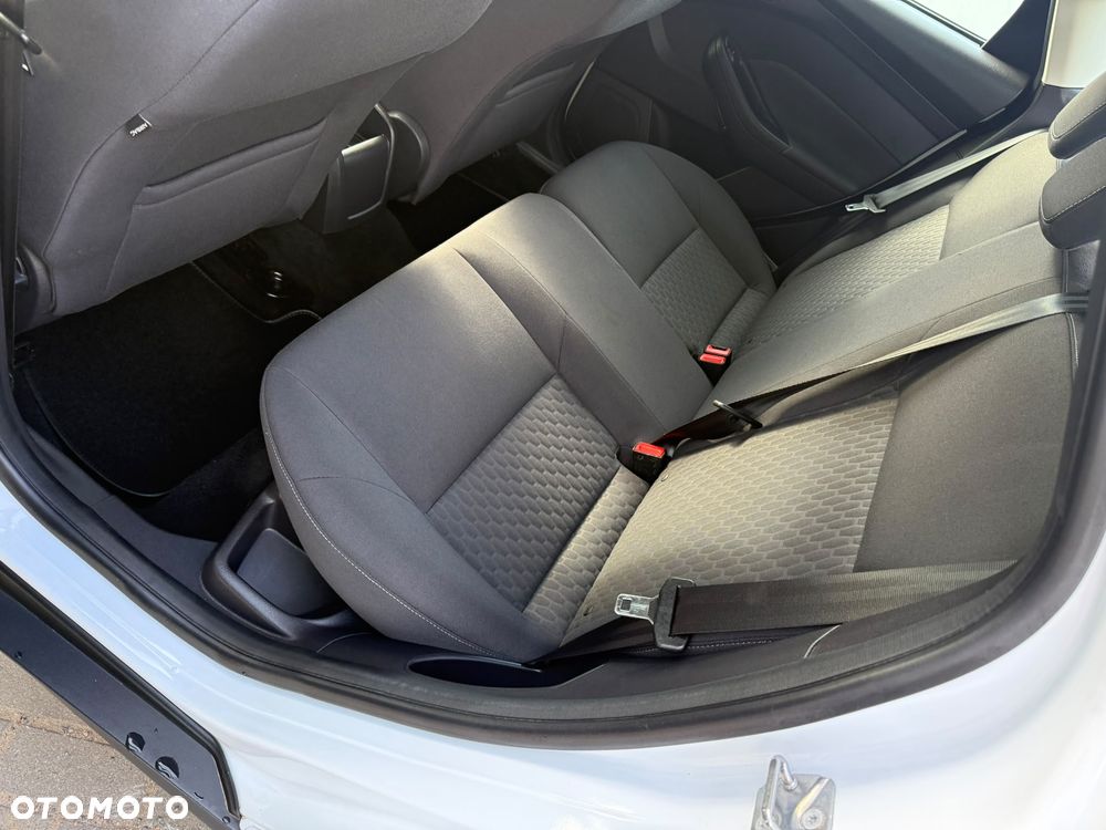 Ford Focus 1.0 EcoBoost Titanium - 18