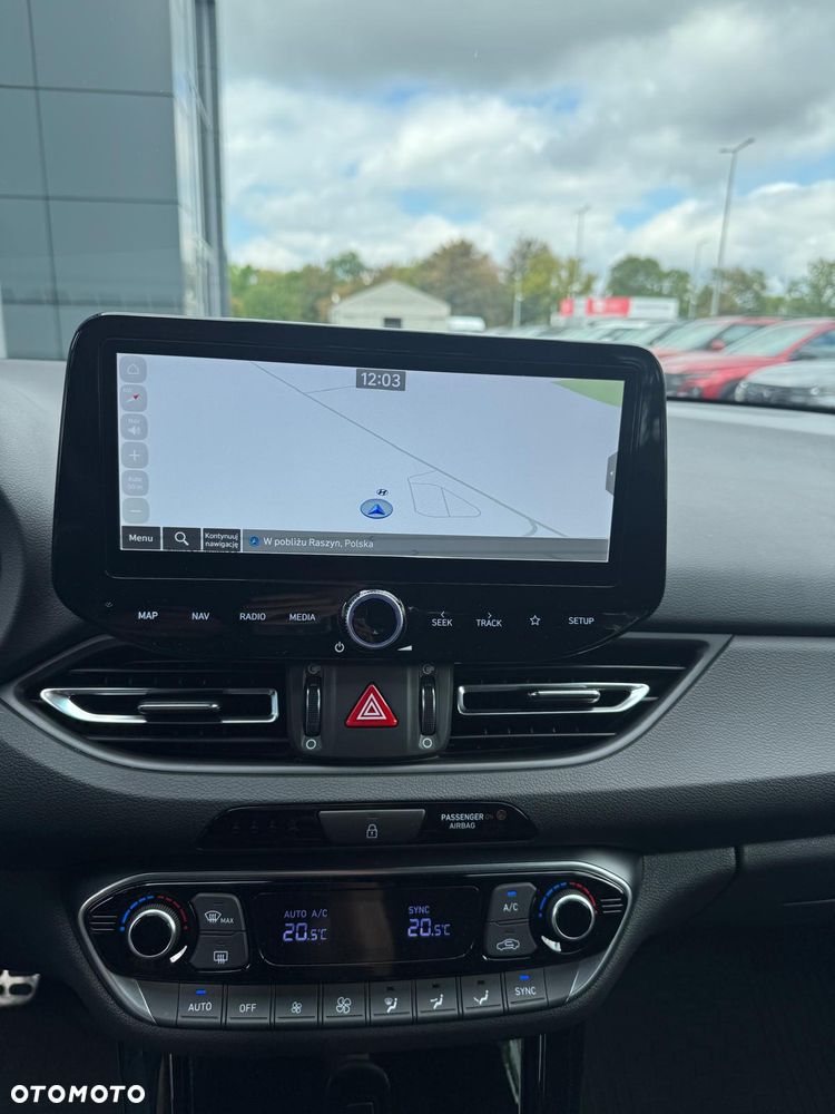 Hyundai i30 1.5 T-GDI 48V Modern DCT - 14