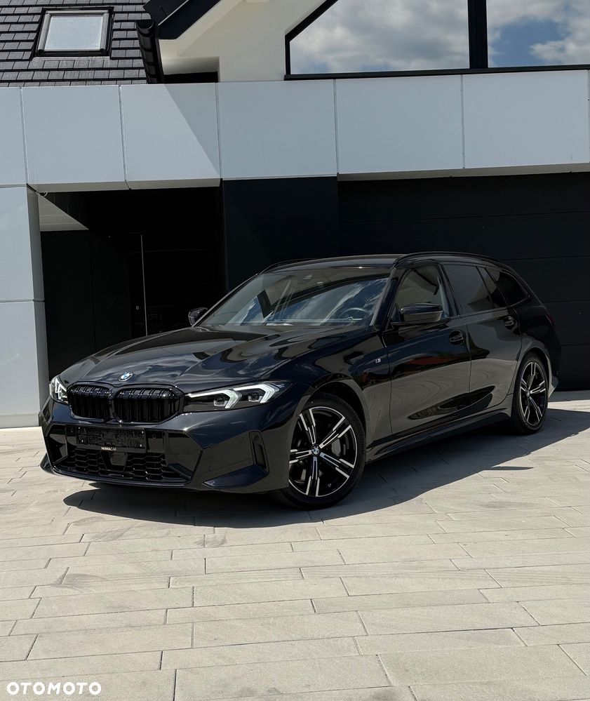 BMW Seria 3 330i xDrive M Sport sport - 24