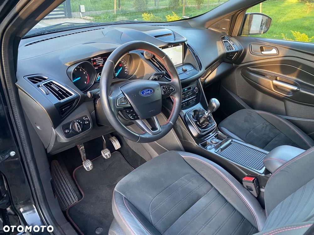 Ford Kuga 1.5 EcoBoost FWD ST-Line ASS - 35