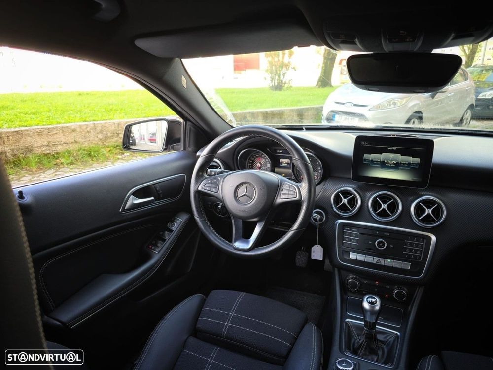 Mercedes-Benz A 180 d Urban - 21