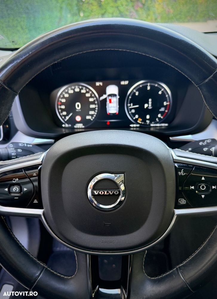 Volvo XC 60 B4 D AWD Geartronic Inscription - 12