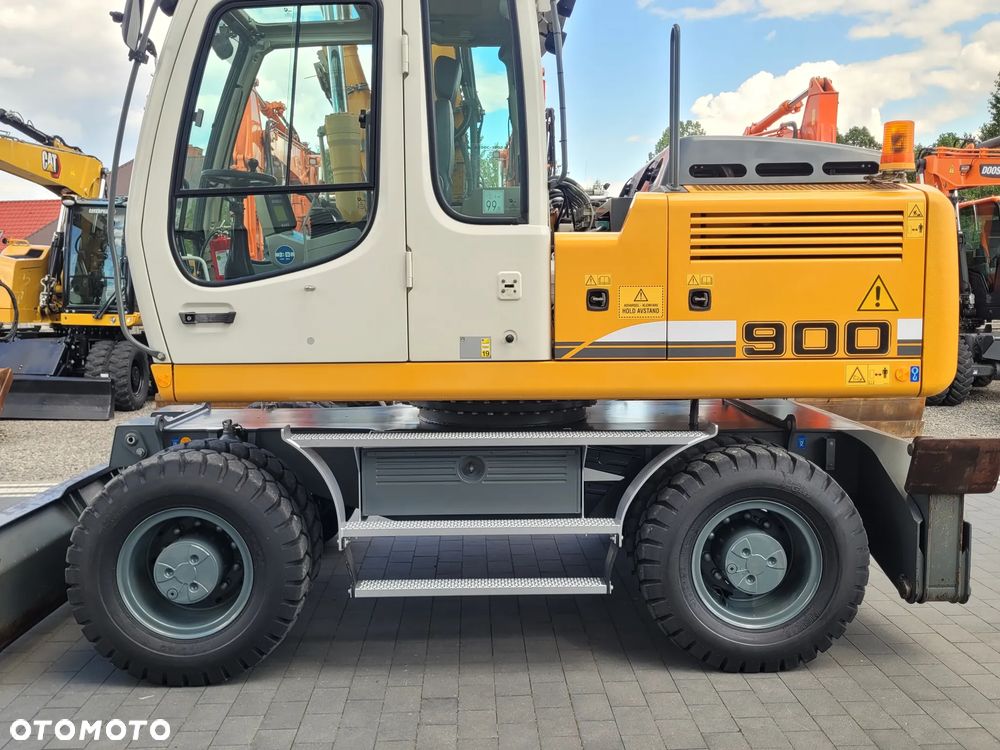 Liebherr 900 C / ROTOTILT ze szczypcami / 5400h / STAN IDEALNY !! / - 7