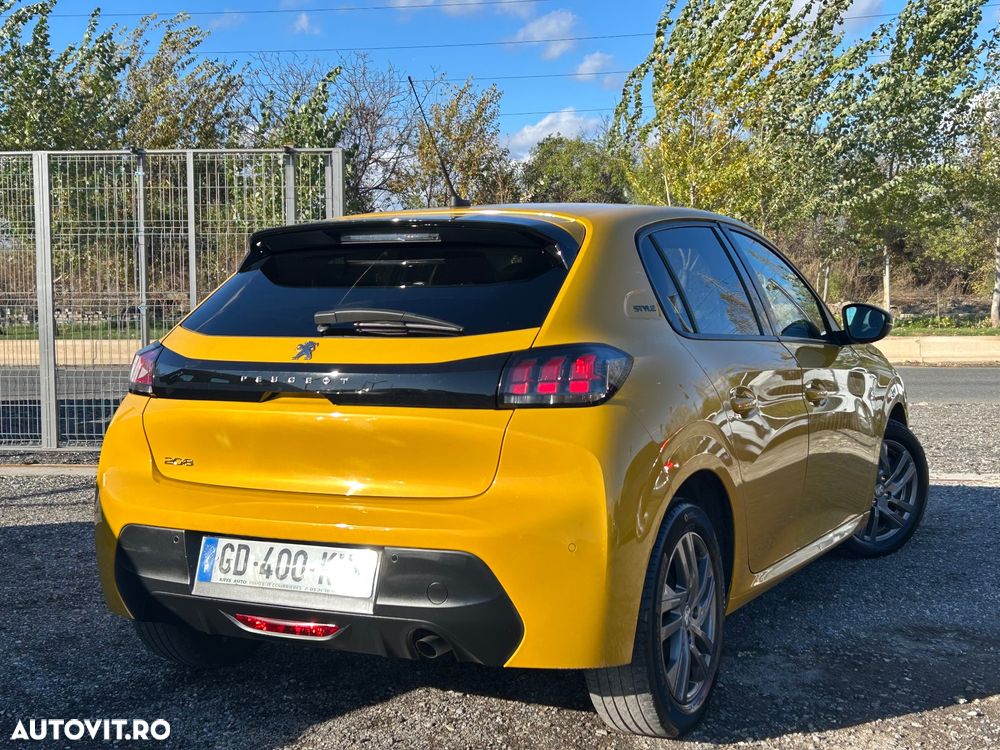 Peugeot 208 1.2L PureTech 100 S&S BVM6 Style - 3