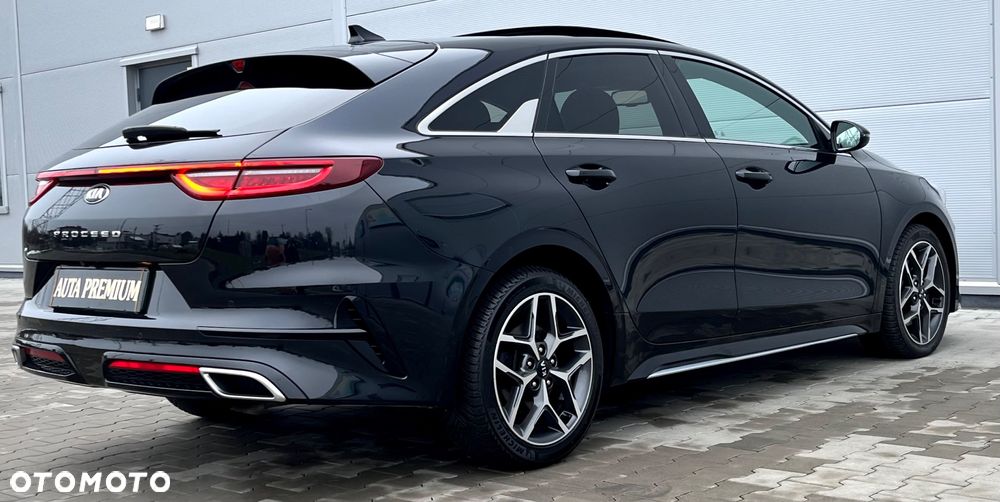 Kia ProCeed 1.5 T-GDI DCT7 OPF GT LINE - 6