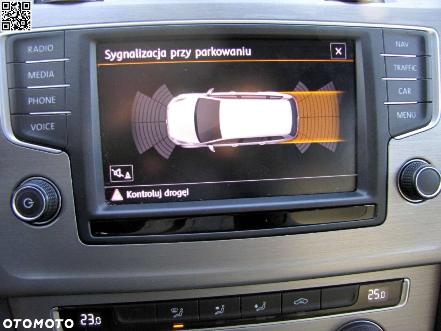 Volkswagen Golf - 38