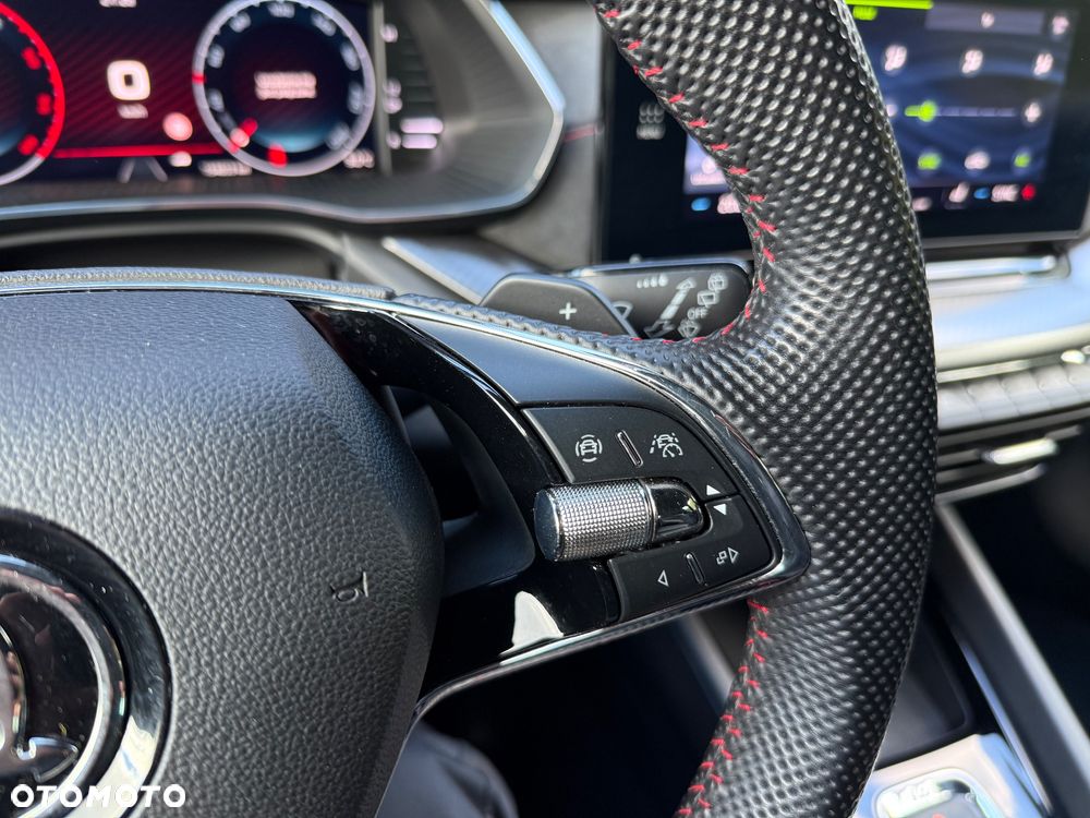 Skoda Octavia 2.0 TDI 4x4 RS DSG - 24