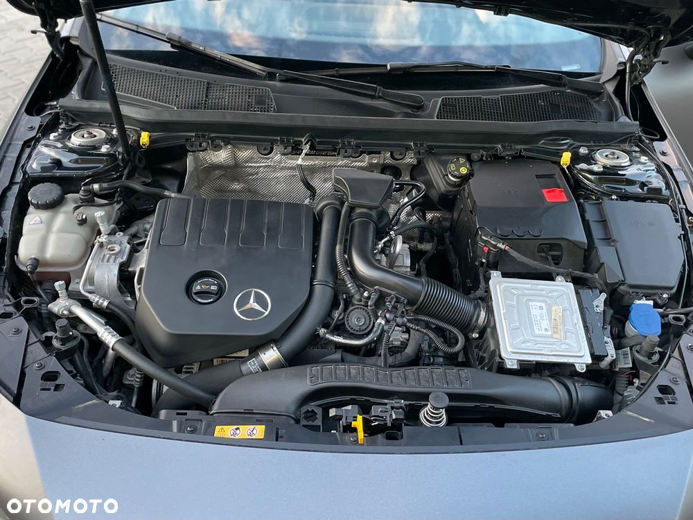 Mercedes-Benz CLA 200 AMG Line 7G-DCT - 29