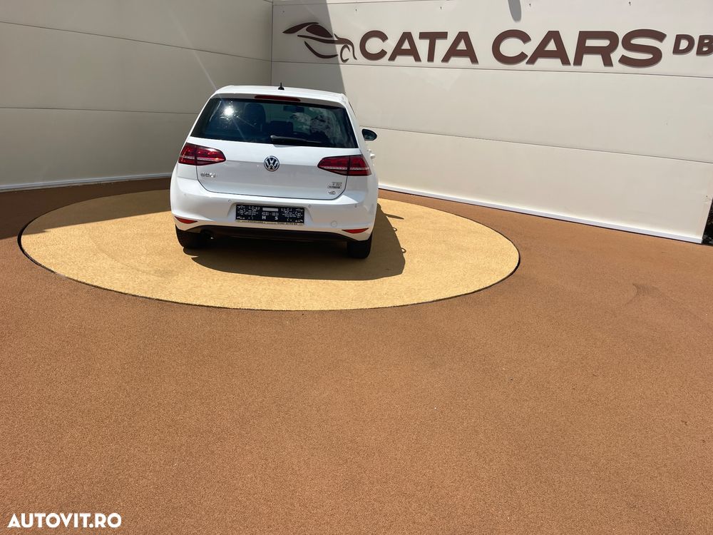 Volkswagen Golf 1.2 TSI BlueMotion Technology Lounge - 13